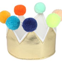 Krone aus Stoff mit PomPoms von MeriMeri