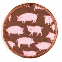Flickli rund glückliche Schweine