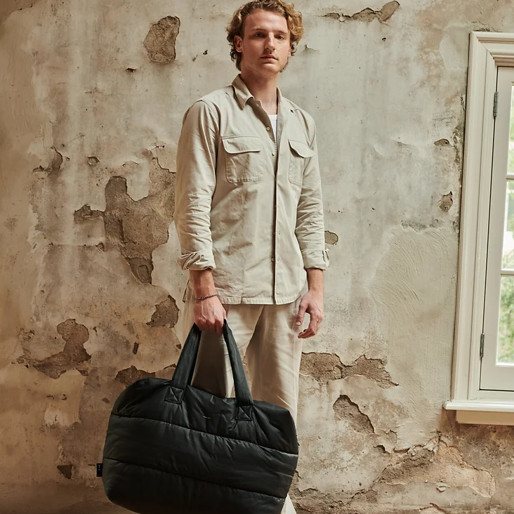 Camill • big puffy weekend bag BLACK
