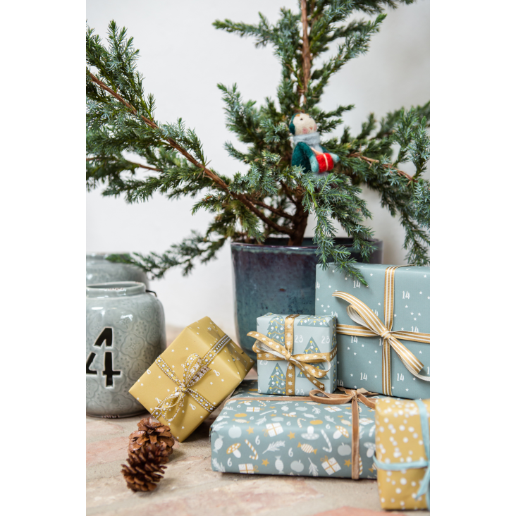 Geschenkpapier Adventskalender Wichtel