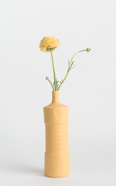 Blumenvase Porzellan Warm Yellow Nr. 5