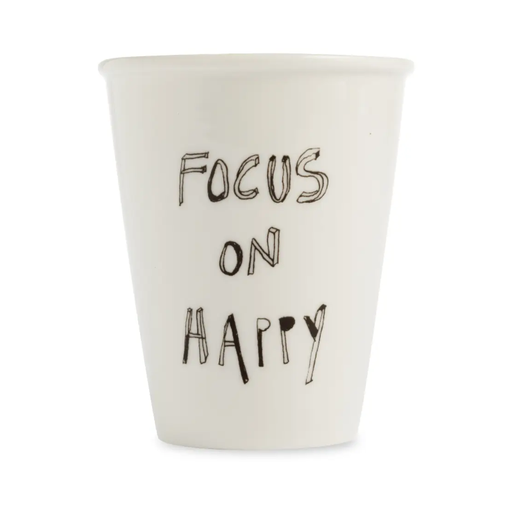 Porzellantasse „focus on happy“